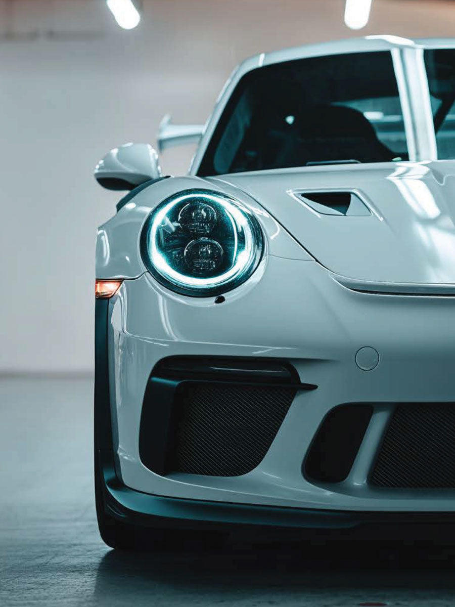 Automotive 13 álló fő kép